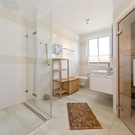 Apartment Duenenpalais App 08