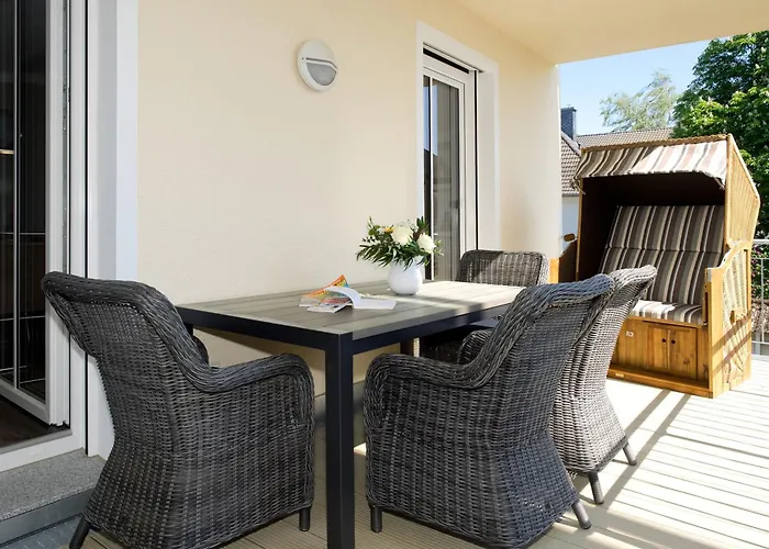 Duenenpalais App 08 *